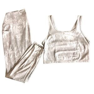 RBX White Marble 2 pc Athleisure set Crop Tank leggings Lg pockets built in bra